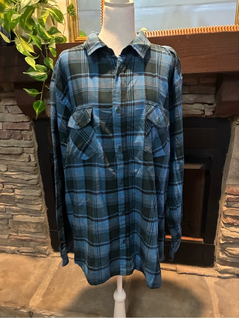 Hurley Blue and Black Plaid Button-Down Shirt